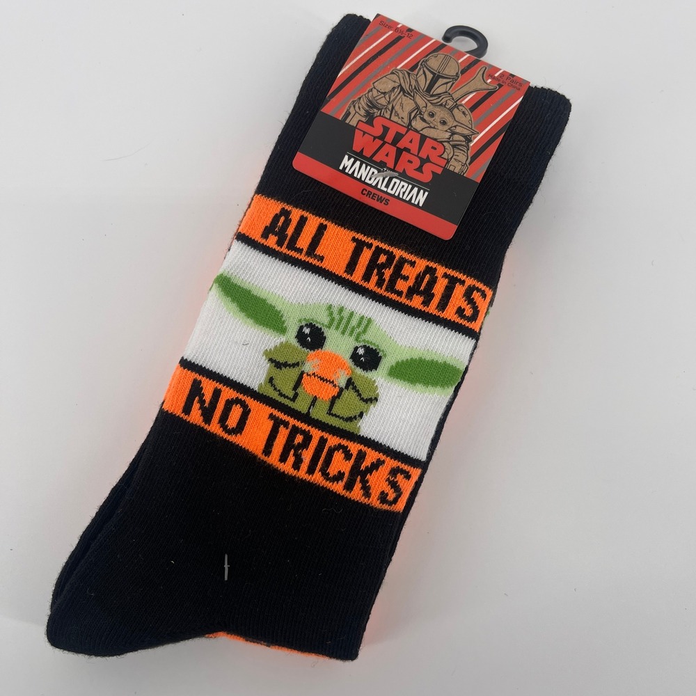 NEW Star Wars Mandalorian Baby Yoda Halloween Crew Socks Kids‎ Size 6.5-12